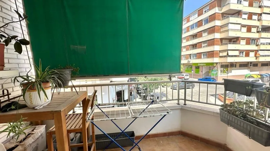 Apartamento de 2 dormitorios en Torrevieja, España No. 392 № 15