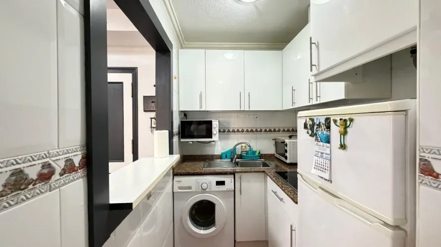 Apartamento de 1 dormitorio en Torrevieja, España No. 434 № 19