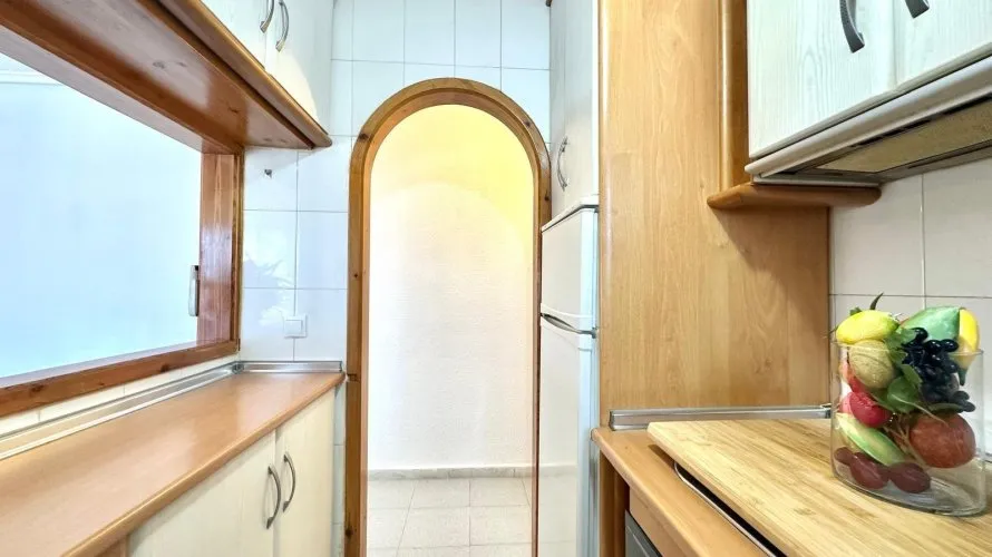 Apartamento de 1 dormitorio en Torrevieja, España No. 471 № 14