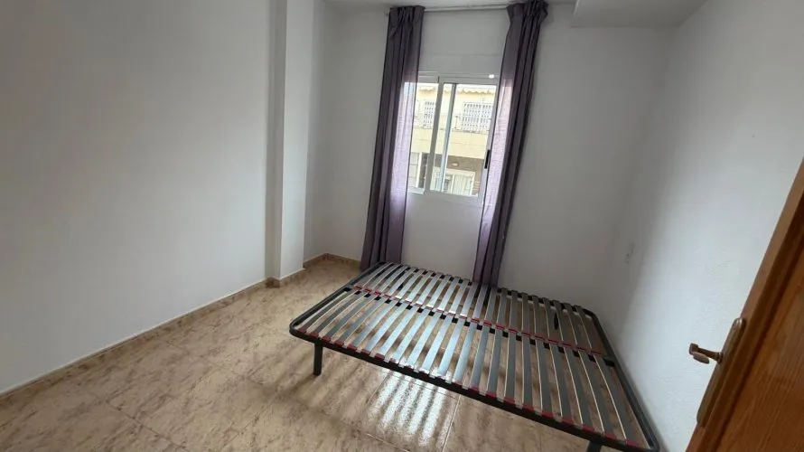 Apartamento de 61m² en Torrevieja, España No. 490 № 20