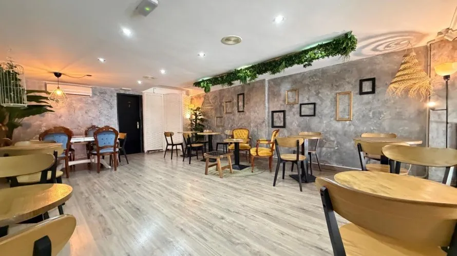 Propiedad comercial de 150m² en Torrevieja, España No. 524 № 5