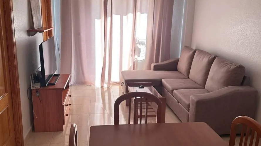 Apartamento de 2 dormitorios en Torrevieja, España No. 525 № 22