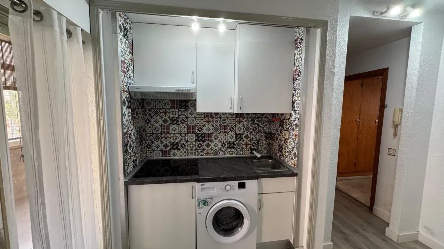 Apartamento de 41m² en Torrevieja, España No. 472 № 12