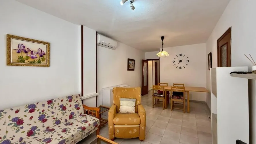 Apartamento de 2 dormitorios en Torrevieja, España No. 495 № 15