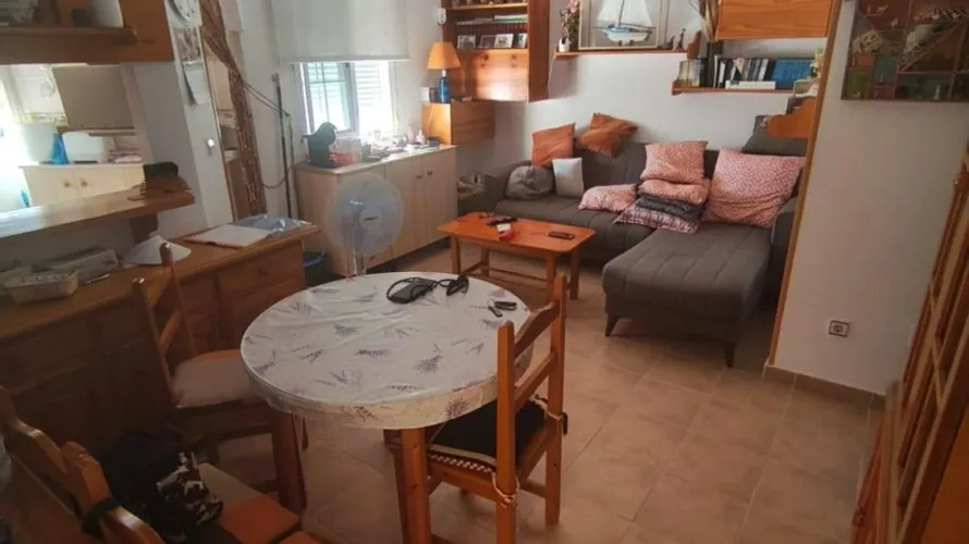 Bungalow de 2 dormitorios en Torrevieja, España No. 401 № 16