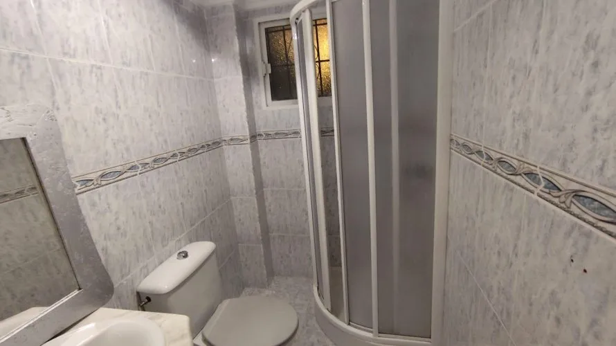 Apartamento de 1 dormitorio en Torrevieja, España No. 459 № 1