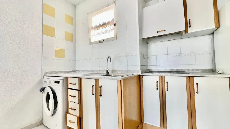 Ático de 1 dormitorio en Torrevieja, España No. 449 № 5