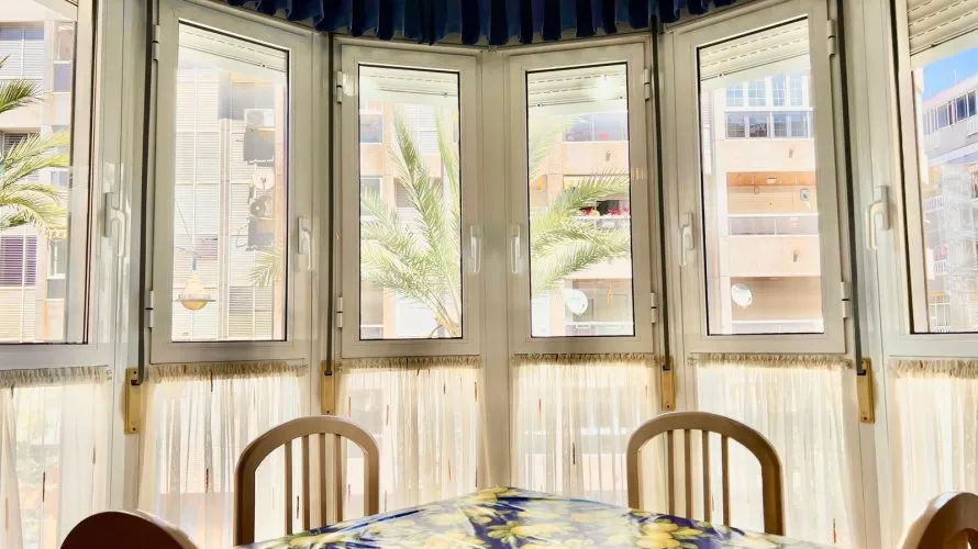 Apartamento de 2 dormitorios en Torrevieja, España No. 479 № 17