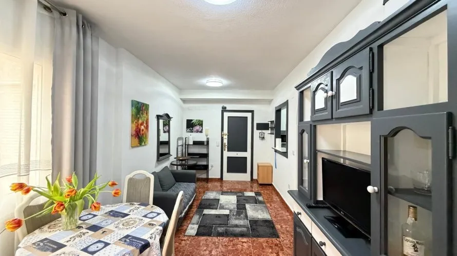 Apartamento de 1 dormitorio en Torrevieja, España No. 434 № 23