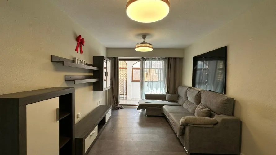 Apartamento de 3 dormitorios en Torrevieja, España No. 443 № 9