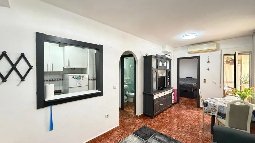 Apartamento de 1 dormitorio en Torrevieja, España No. 434 № 25