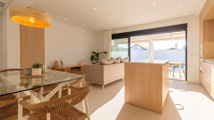 Villa de 102m² en Torrevieja, España No. 341 № 11