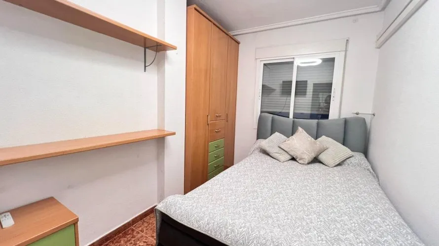 Apartamento de 60m² en Torrevieja, España No. 416 № 1