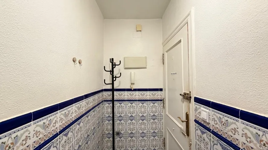 Apartamento de 1 dormitorio en Torrevieja, España No. 408 № 25