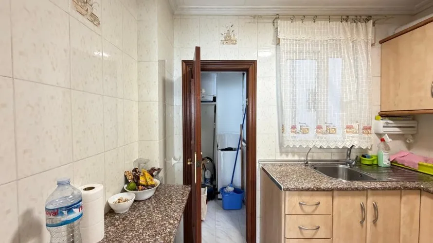 Apartamento de 3 dormitorios en Torrevieja, España No. 529 № 18