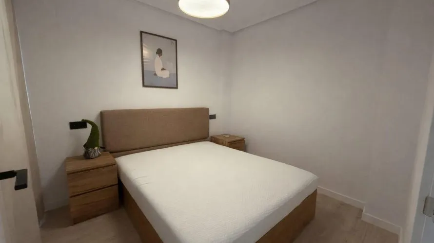 Apartamento de 2 dormitorios en Torrevieja, España No. 489 № 16