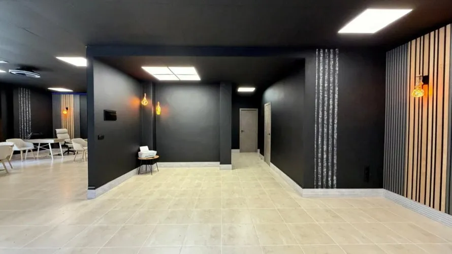 Propiedad comercial de 121m² en Torrevieja, España No. 517 № 15