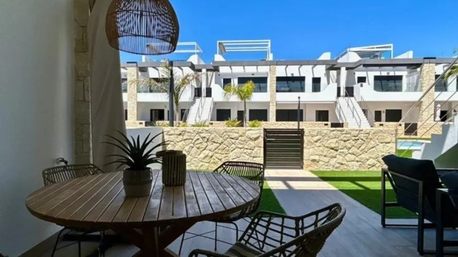 Apartamento de en Torrevieja, España No. 567 № 11