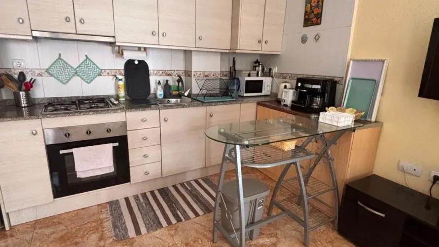 Apartamento de 2 dormitorios en Torrevieja, España No. 568 № 19
