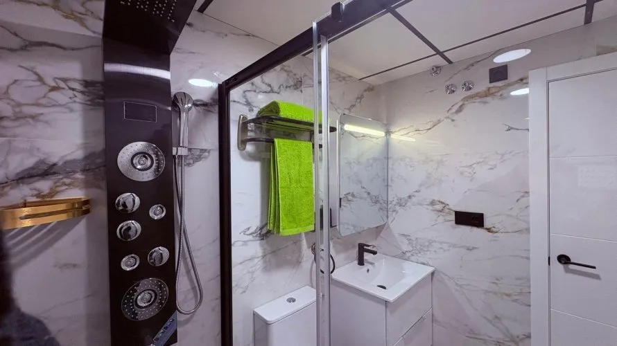Apartamento de 1 dormitorio en Torrevieja, España No. 584 № 4