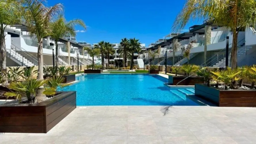 Apartamento de en Torrevieja, España No. 567 № 3