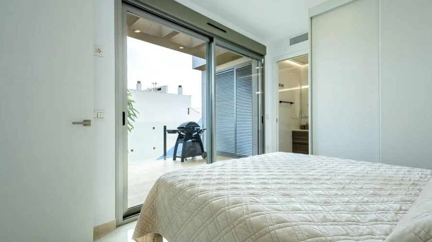 Apartamento de 129m² en Torrevieja, España No. 566 № 9