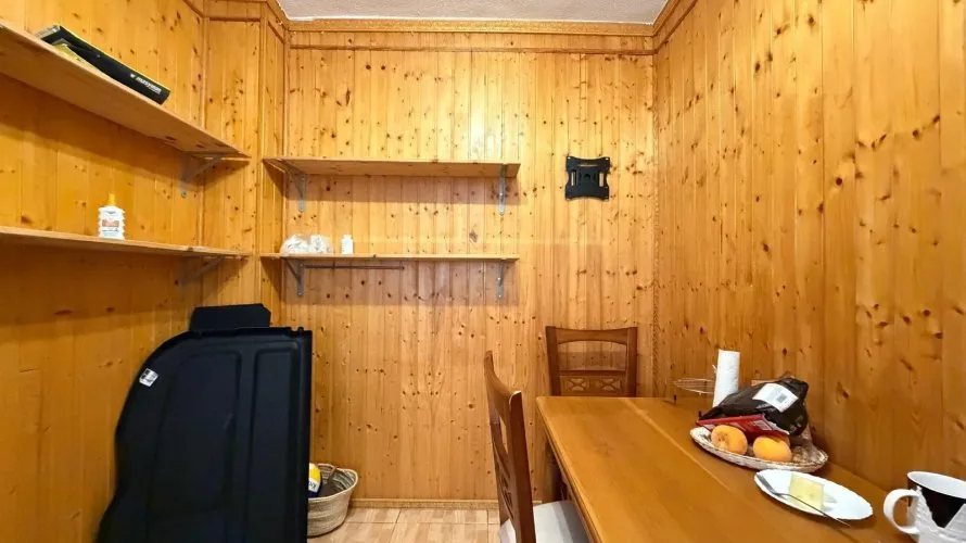 Apartamento de 2 dormitorios en Torrevieja, España No. 590 № 27