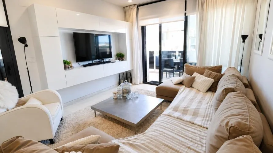 Apartamento de 3 dormitorios en Torrevieja, España No. 594 № 16