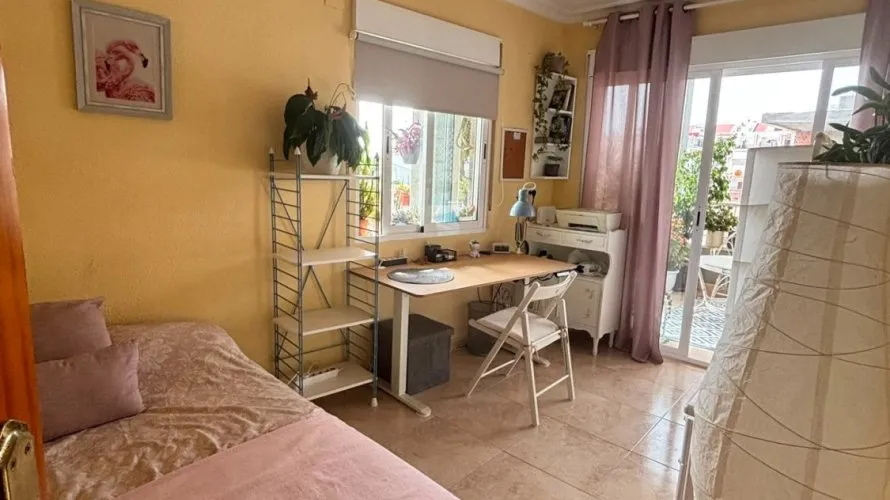 Apartamento de 2 dormitorios en Torrevieja, España No. 568 № 16