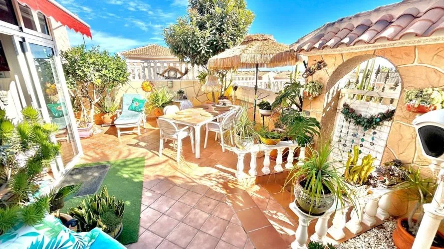Villa de 2 dormitorios en Torrevieja, España No. 605 № 25