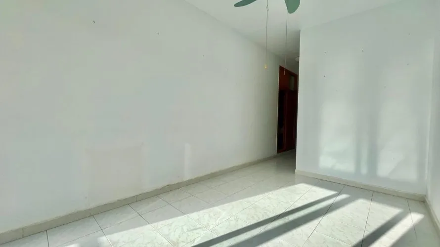 Apartamento de 3 dormitorios en Torrevieja, España No. 678 № 17