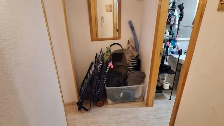 Apartamento de 1 dormitorio en Torrevieja, España No. 683 № 18