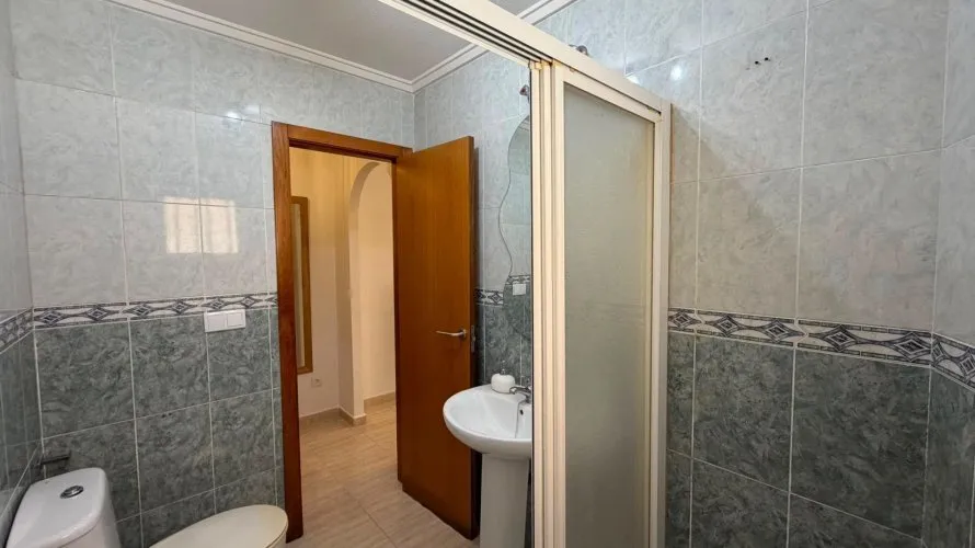 Apartamento de 40m² en Torrevieja, España No. 685 № 3