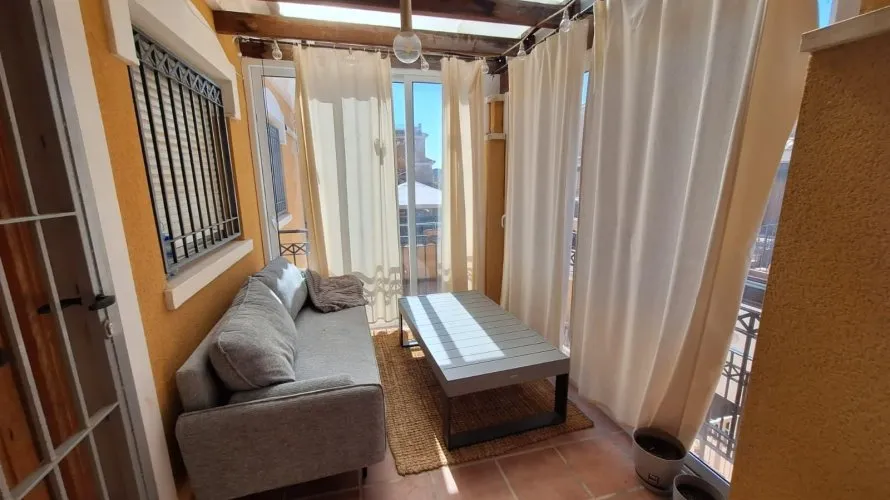 Dúplex de 83m² en Torrevieja, España No. 692 № 23