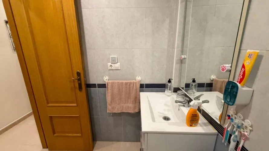 Apartamento de 1 dormitorio en Torrevieja, España No. 706 № 10