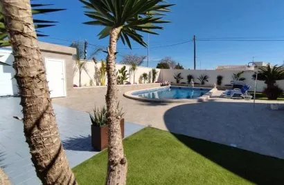 Villa de 186m² en Torrevieja, España No. 635