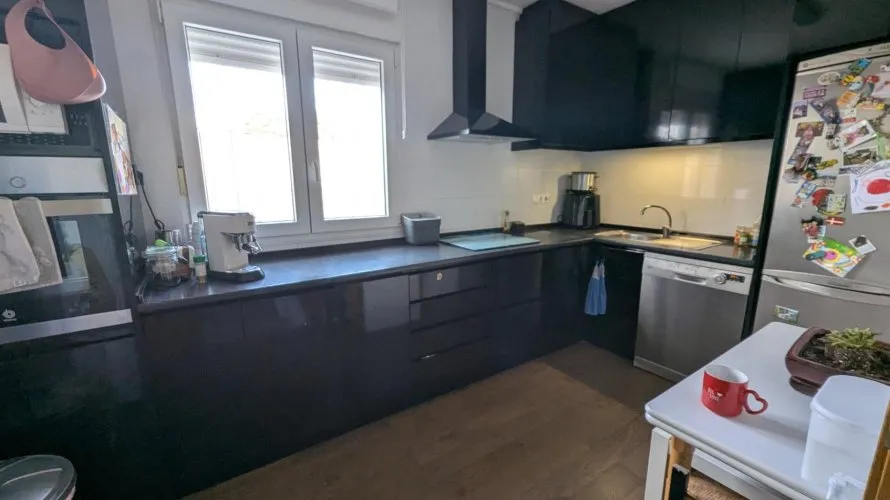 Apartamento de 3 dormitorios en Torrevieja, España No. 657 № 24
