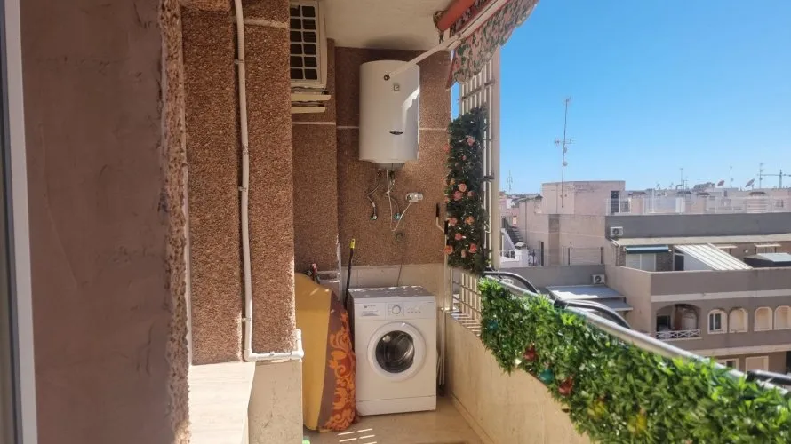 Apartamento de 1 dormitorio en Torrevieja, España No. 691 № 10