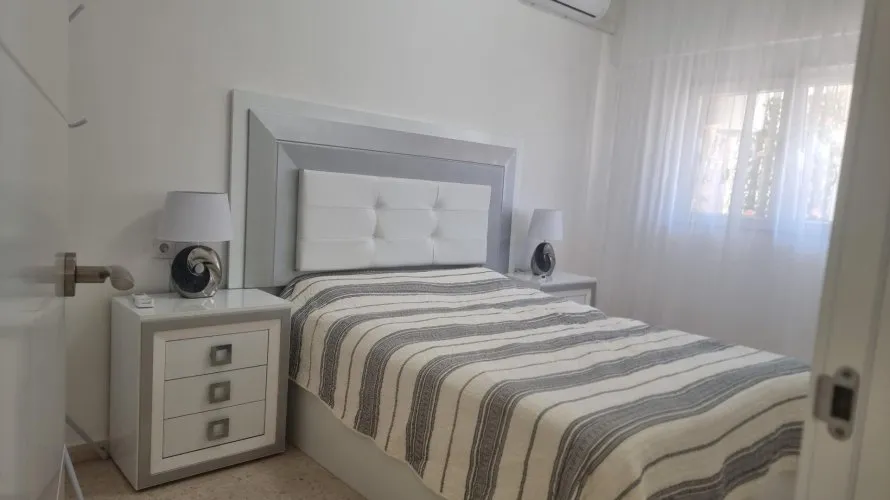 Apartamento de 1 dormitorio en Torrevieja, España No. 691 № 22