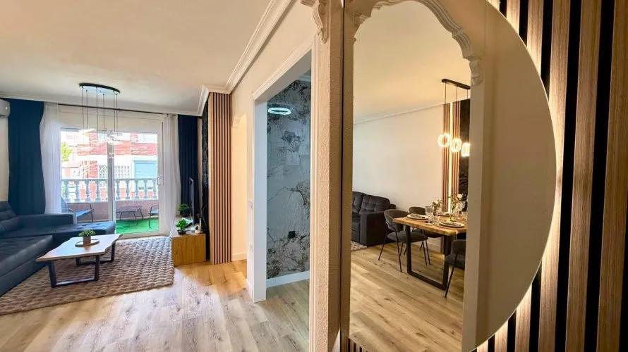 Apartamento de 2 dormitorios en Torrevieja, España No. 631