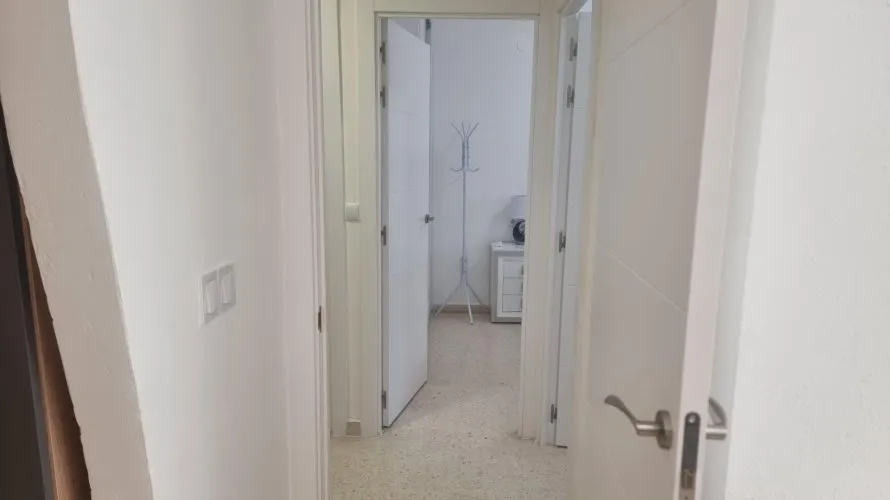 Apartamento de 1 dormitorio en Torrevieja, España No. 691 № 15