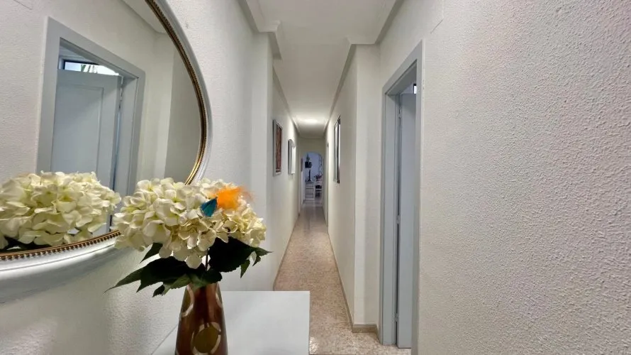 Apartamento de 1 dormitorio en Torrevieja, España No. 701 № 19
