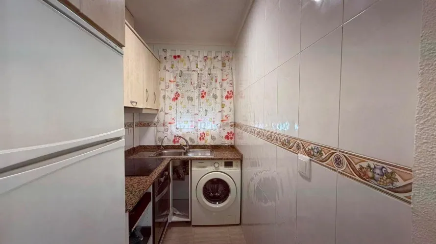 Apartamento de 40m² en Torrevieja, España No. 685 № 7