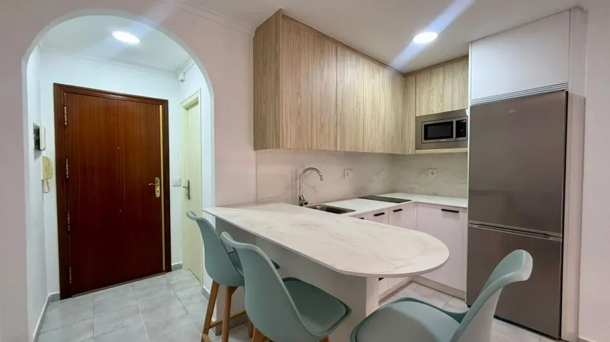 Apartamento de 1 dormitorio en Torrevieja, España No. 651 № 22