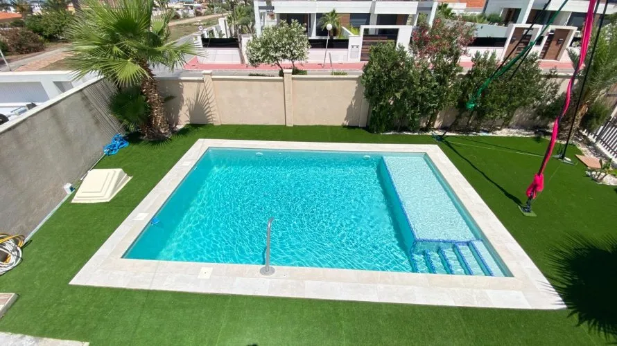 Apartamento de 3 dormitorios en Torrevieja, España No. 657 № 28