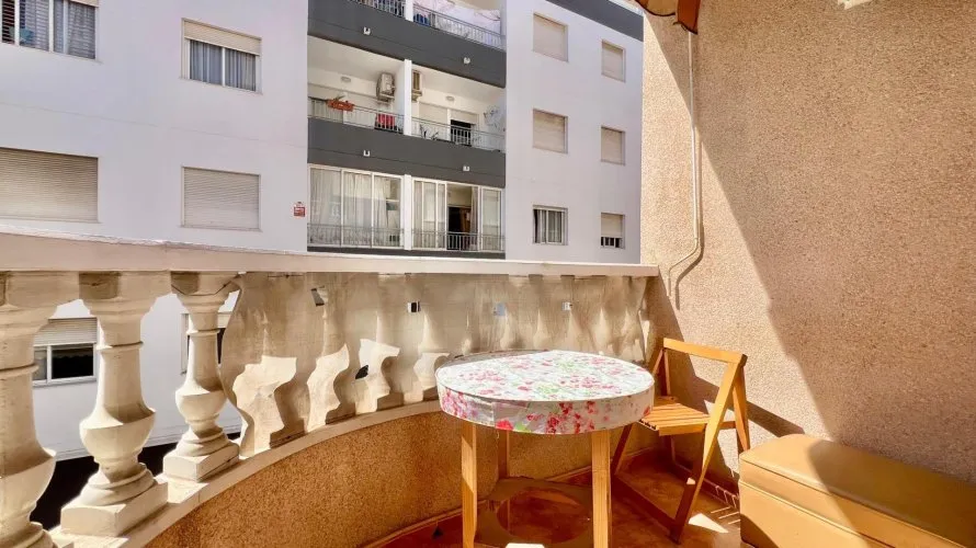 Apartamento de 1 dormitorio en Torrevieja, España No. 688 № 26