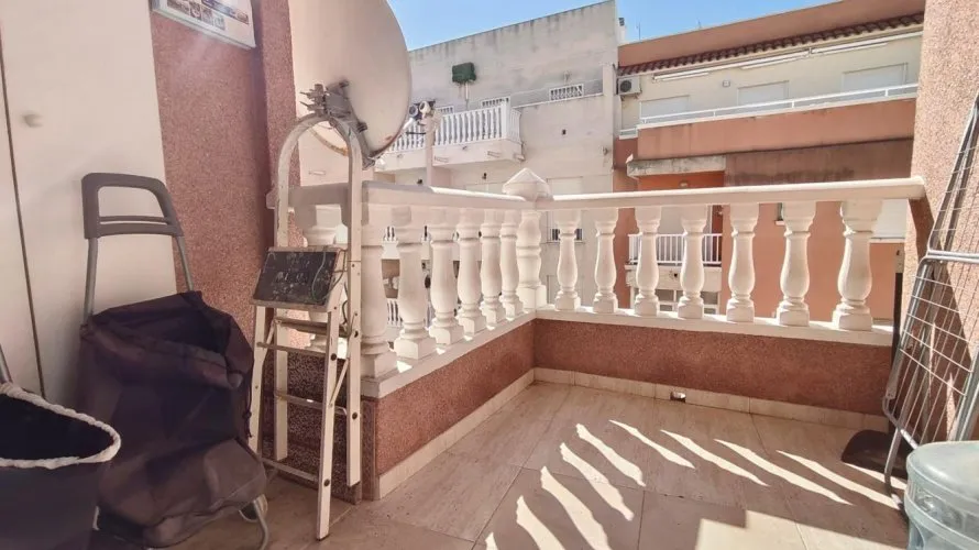 Apartamento de 3 dormitorios en Torrevieja, España No. 732 № 26