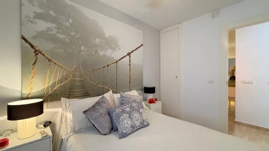 Apartamento de 2 dormitorios en Torrevieja, España No. 681 № 7