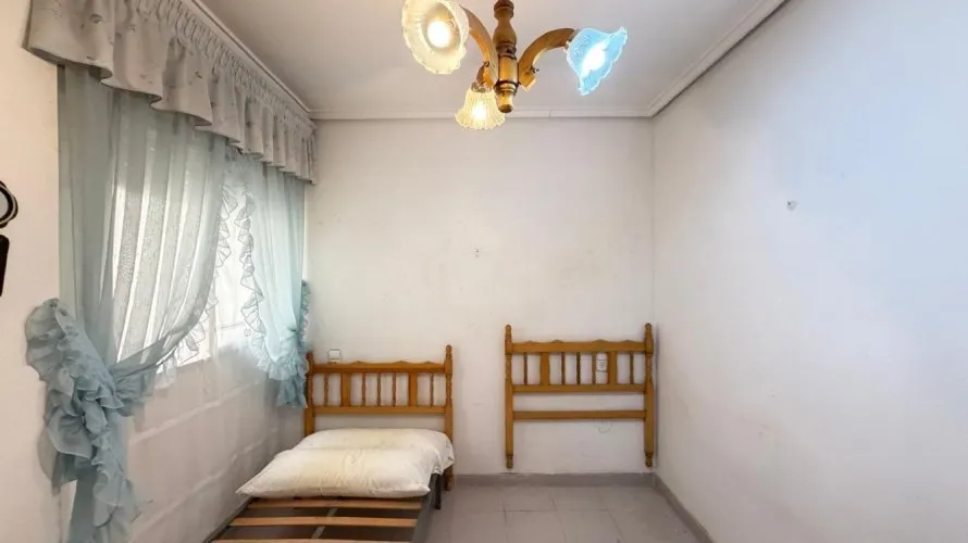 Apartamento de 1 dormitorio en Torrevieja, España No. 717 № 25