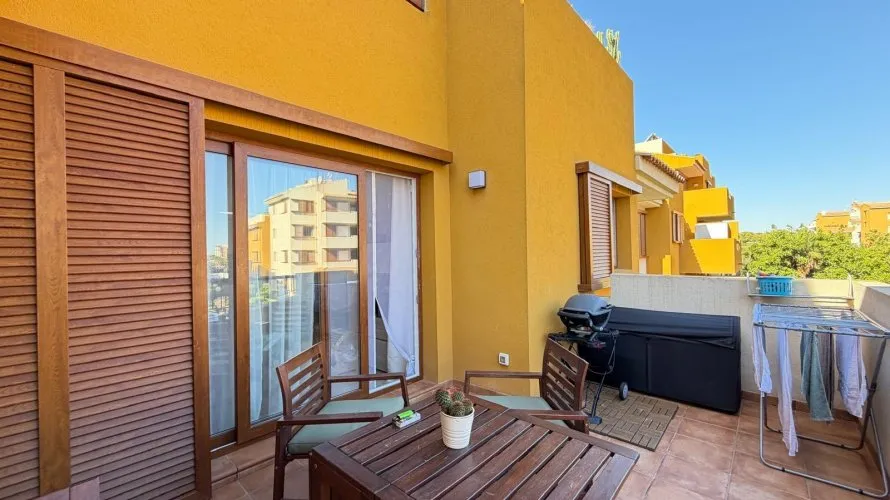 Apartamento de 3 dormitorios en Torrevieja, España No. 693 № 7